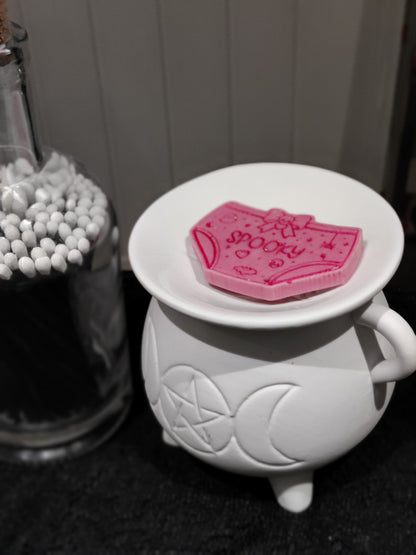 Frills and Thrills knickers wax melt set